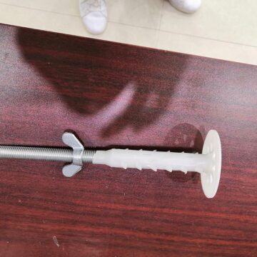 免拆模板专用连接件