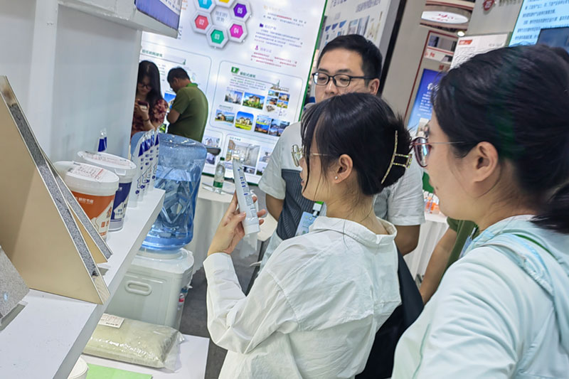 英国上市公司365建材闪耀2024国际绿色建筑盛会-6